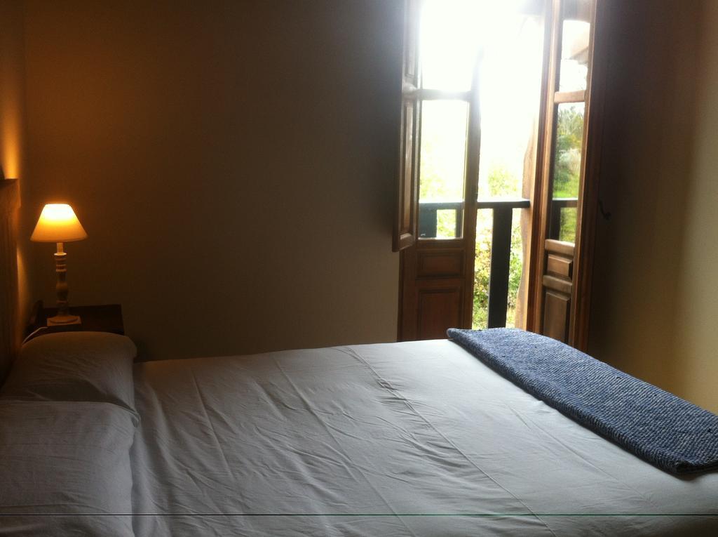 Apikale Guest House Ea ภายนอก รูปภาพ