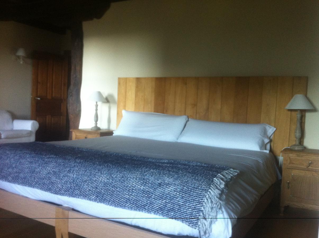 Apikale Guest House Ea ภายนอก รูปภาพ